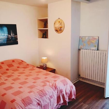 Mais 6P, Jard-Pk, 10'Paris. 5' Hop Foch,Vue Paris. Suresnes Esterno foto